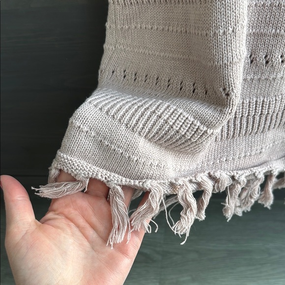 Old Navy Tan Fringe Tank Top - Picture 5 of 6